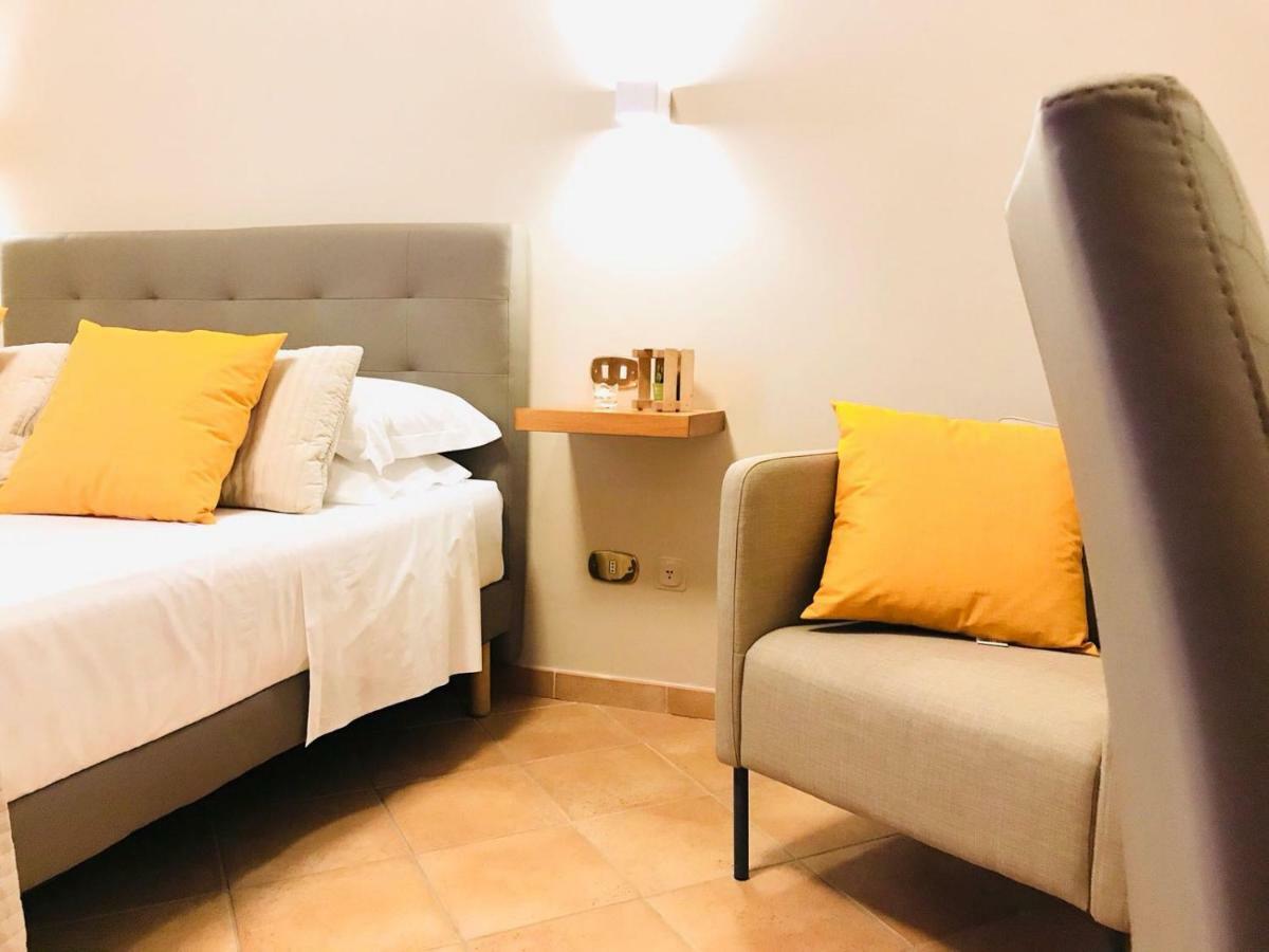 A Due Passi Temporary Apartment Trani Exterior photo
